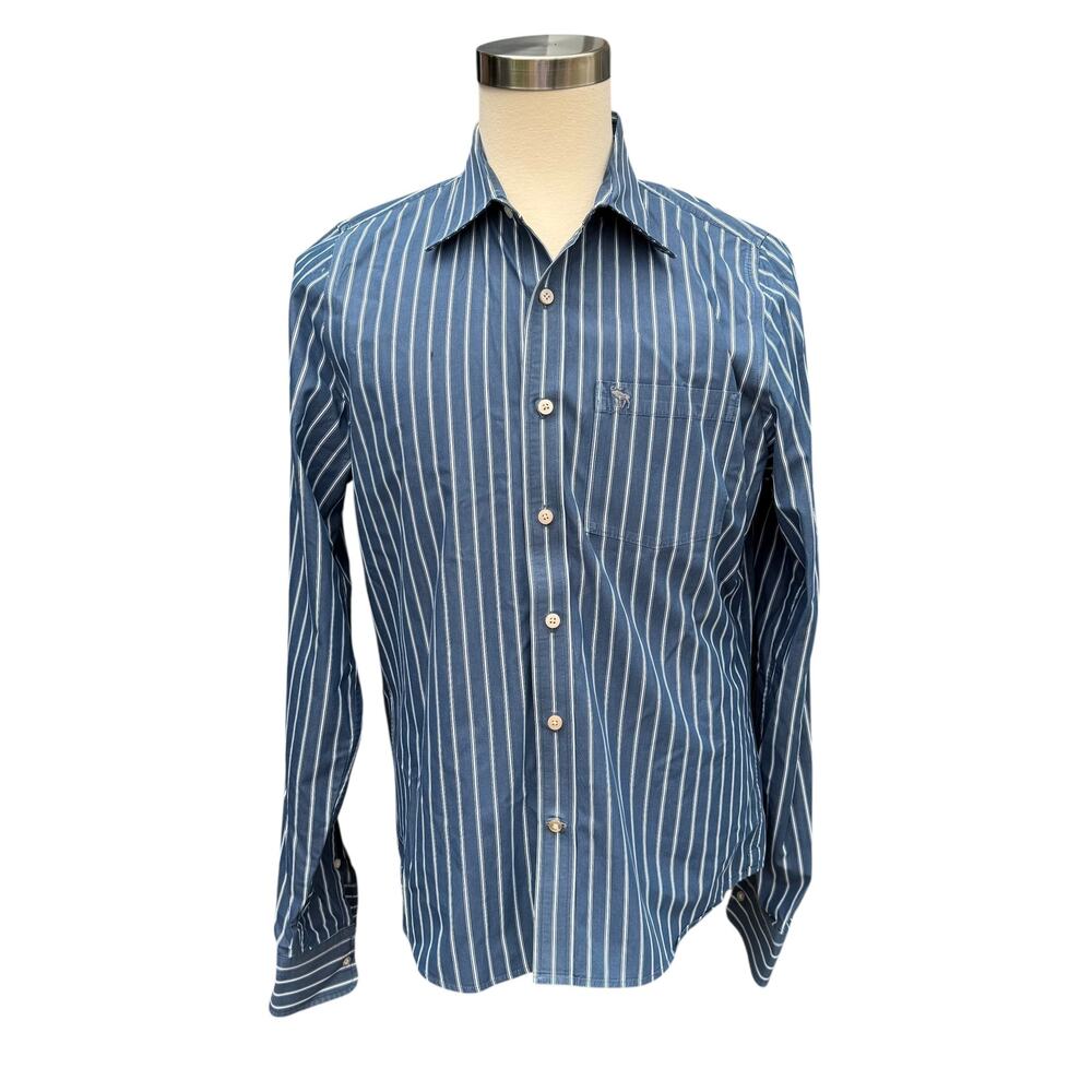 Abercrombie & Fitch Men’s XL Blue & White Striped Muscle Fit Button-Down Shirt